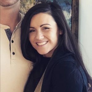 Meet your Posher, Andrea